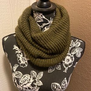 H&M infinity scarf